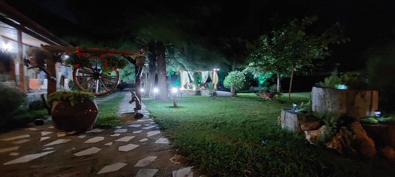 דירות Káto Loutrákion Galini מראה חיצוני תמונה